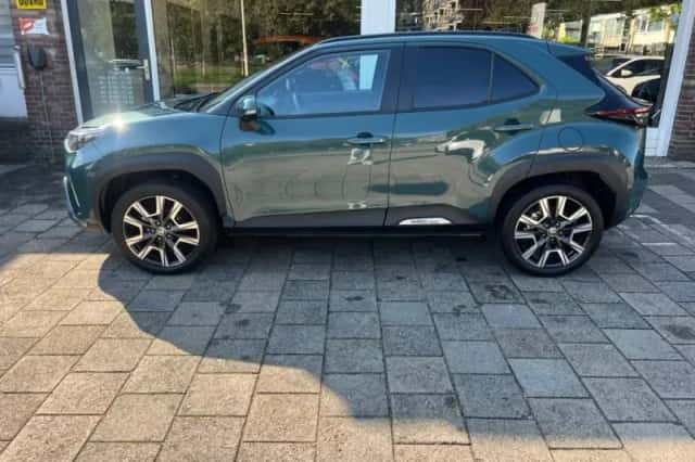 Toyota Yaris Cross (2026) thumbnail 2