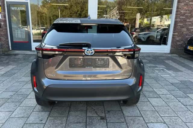 Toyota Yaris Cross (2023) thumbnail 5