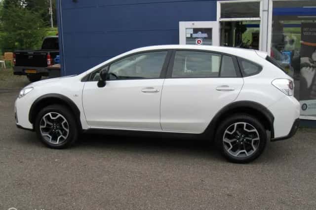 Subaru XV (2017) thumbnail 4