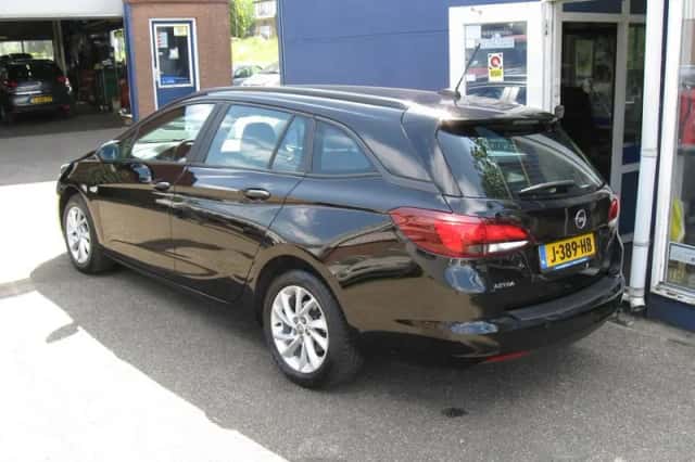 Opel Astra (2020) thumbnail 5