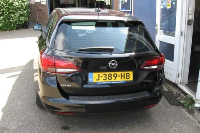 Opel Astra (2020) thumbnail 6