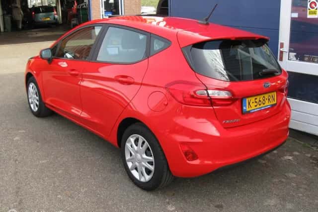 Ford Fiesta (2021) thumbnail 5