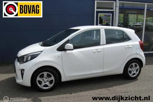 Kia Picanto (2021) thumbnail 1