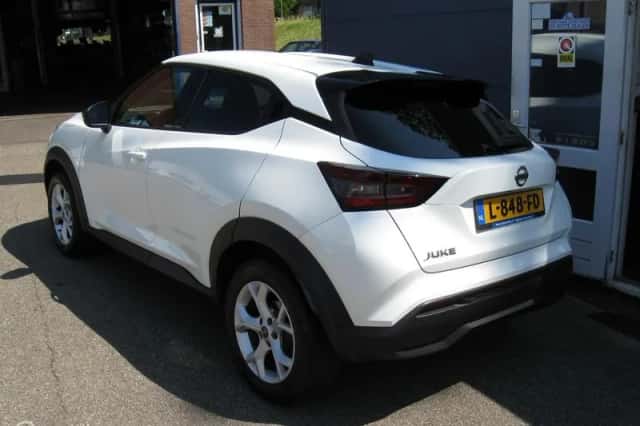 Nissan Juke (2021) thumbnail 5