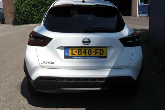 Nissan Juke (2021) thumbnail 6
