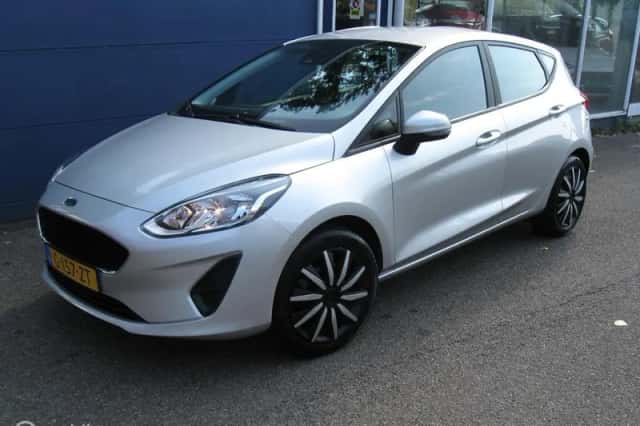 Ford Fiesta (2020) thumbnail 2