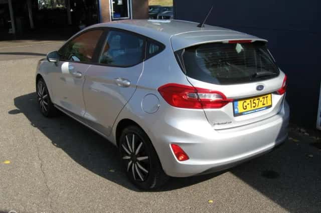 Ford Fiesta (2020) thumbnail 5