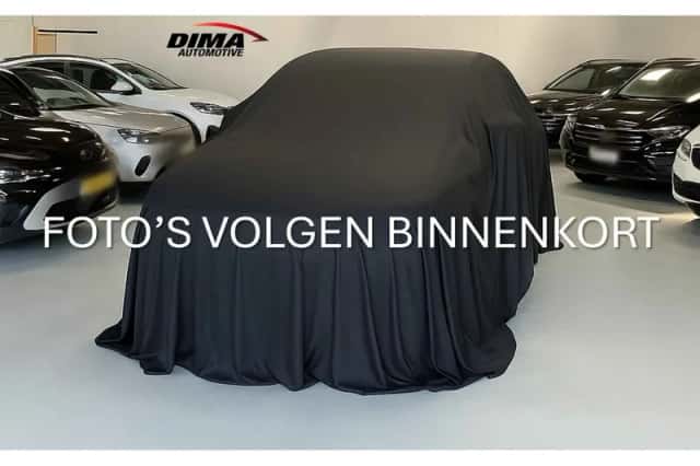Volkswagen Tiguan (2017) thumbnail 1