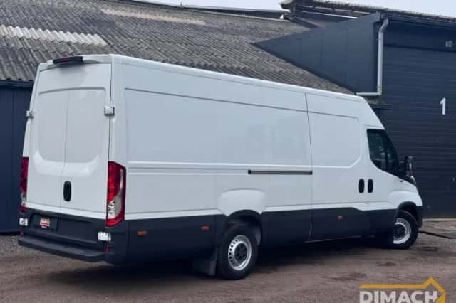 Iveco Daily (2020) thumbnail 2