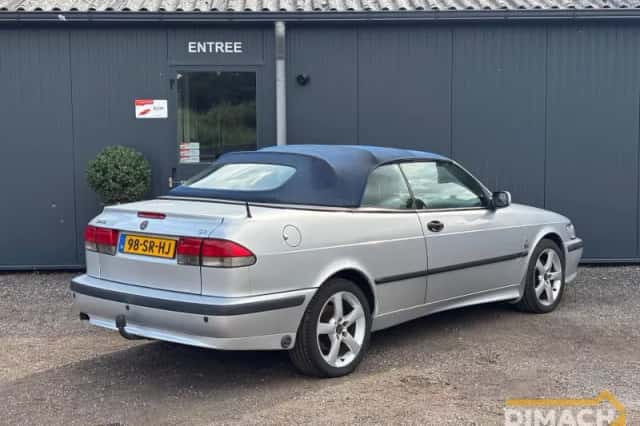 Saab 9-3 (2003) thumbnail 2
