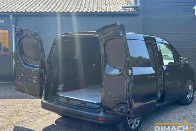 Mercedes-Benz Citan (2022) thumbnail 4
