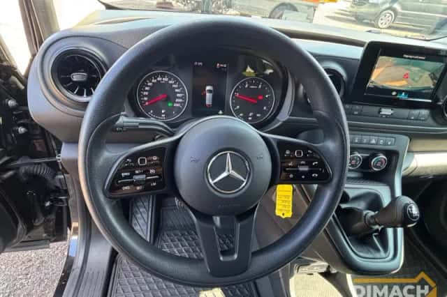 Mercedes-Benz Citan (2022) thumbnail 5