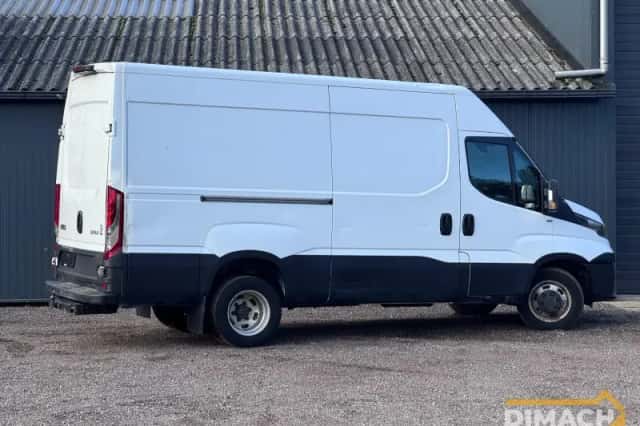 Iveco Daily (2015) thumbnail 2