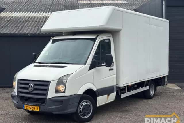 Volkswagen Crafter (2009) thumbnail 1