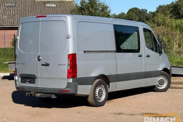 Mercedes-Benz Sprinter (2019) thumbnail 4