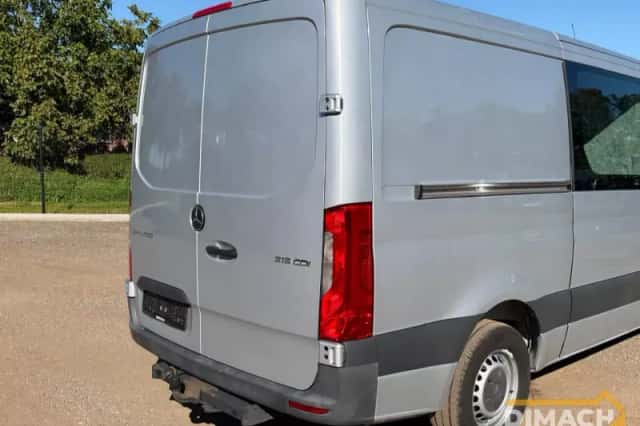 Mercedes-Benz Sprinter (2019) thumbnail 6
