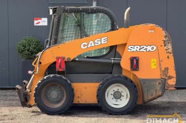 Case SR210 (2017) thumbnail 1