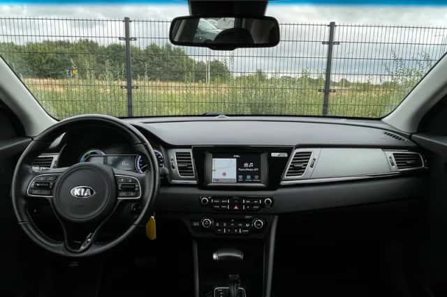 Kia Niro (2018) thumbnail 3