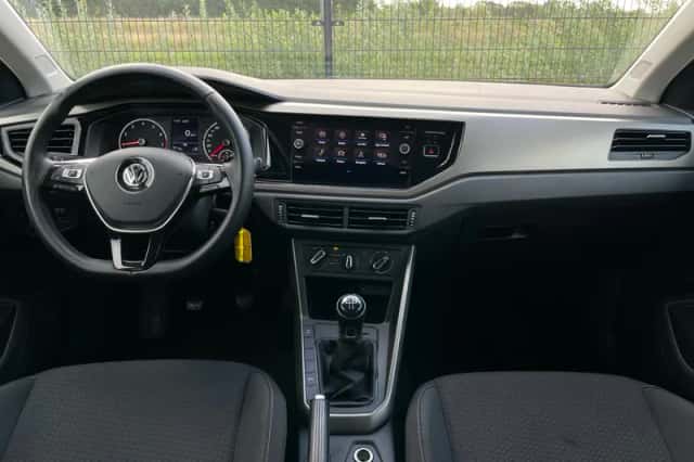 Volkswagen Polo (2021) thumbnail 3
