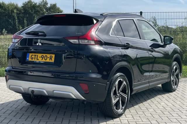Mitsubishi Eclipse Cross (2024) thumbnail 2