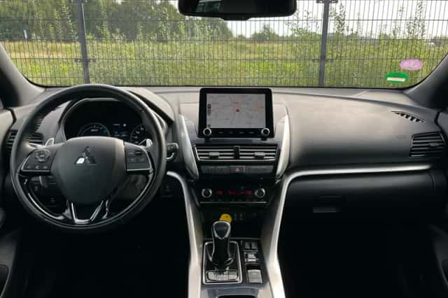 Mitsubishi Eclipse Cross (2024) thumbnail 3