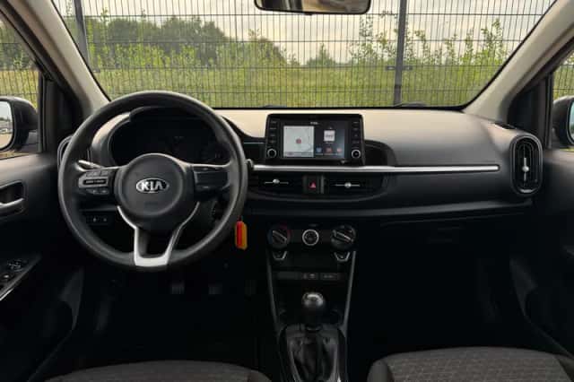 Kia Picanto (2018) thumbnail 3