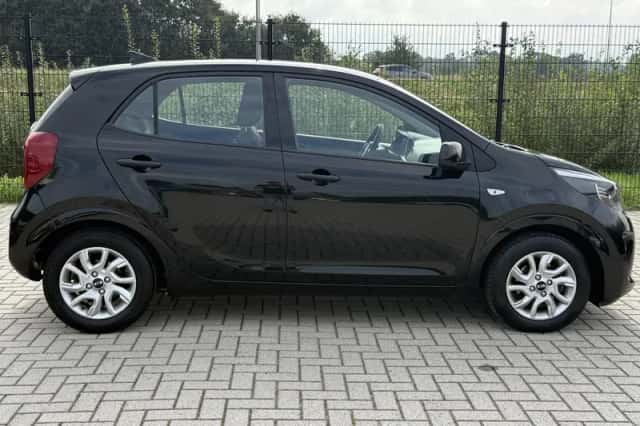 Kia Picanto (2018) thumbnail 6