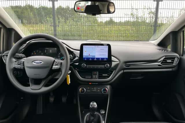 Ford Fiesta (2019) thumbnail 3