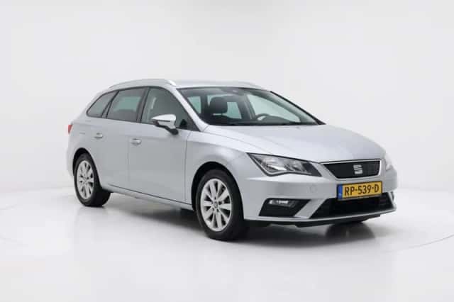 SEAT Leon (2018) thumbnail 6