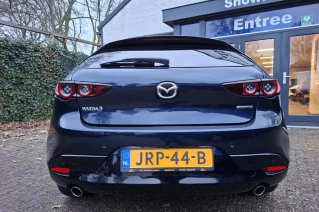 Mazda 3 (2020) thumbnail 4