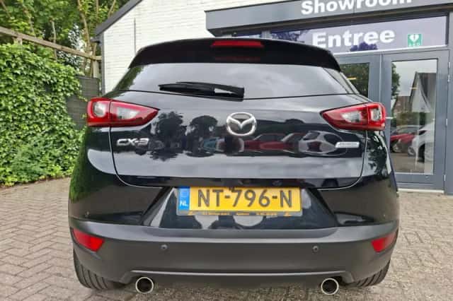 Mazda CX-3 (2017) thumbnail 4