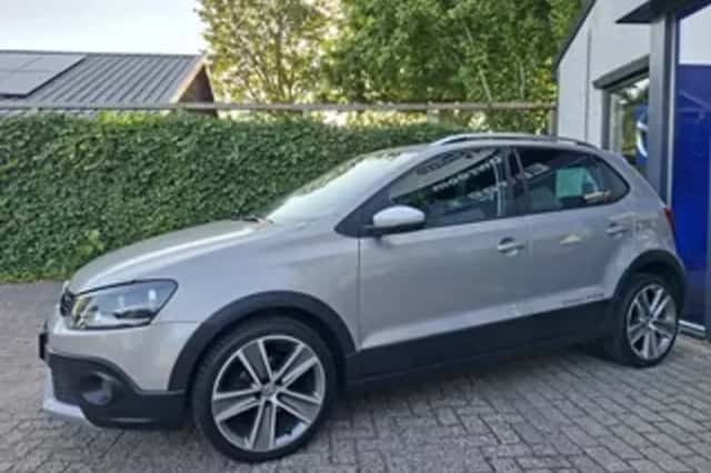 Volkswagen Polo (2012) thumbnail 1