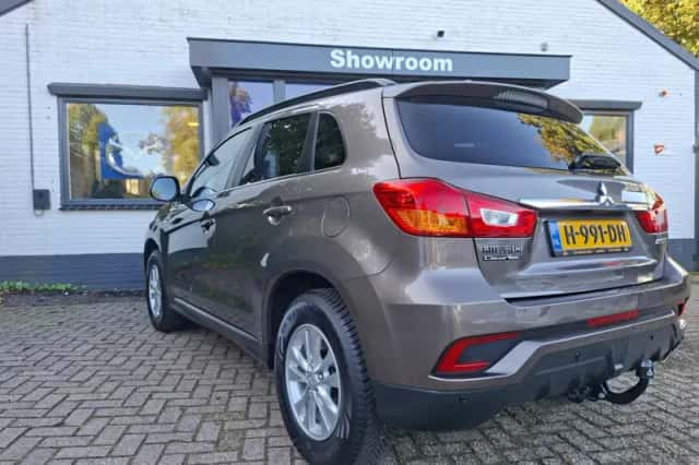 Mitsubishi ASX (2020) thumbnail 5