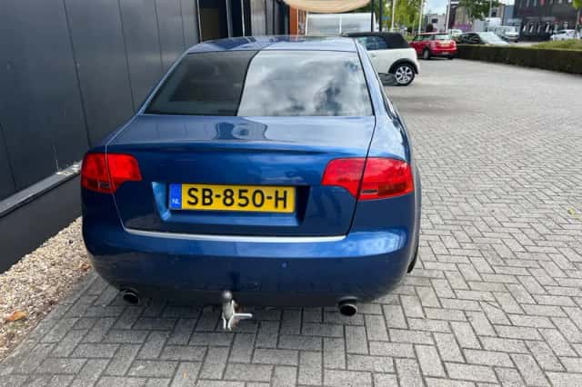Audi A4 (2007) thumbnail 6