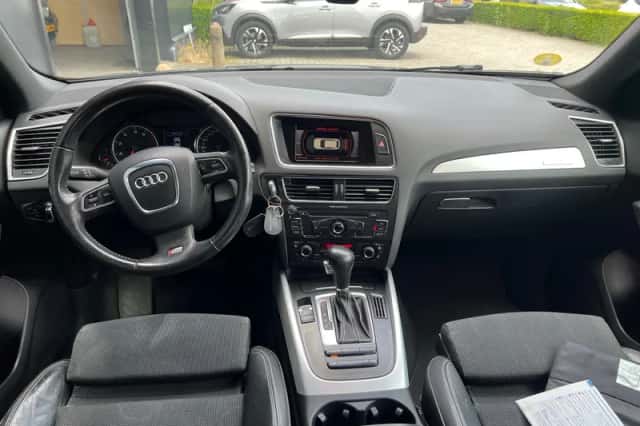 Audi Q5 (2009) thumbnail 6