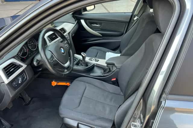 BMW 3-Serie (2014) thumbnail 6
