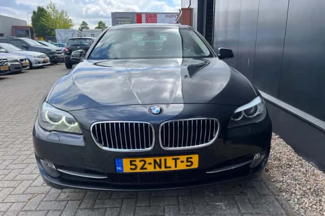 BMW 5-Serie (2010) thumbnail 5