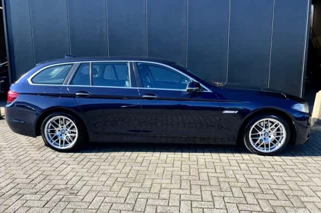 BMW 5-Serie (2014) thumbnail 3