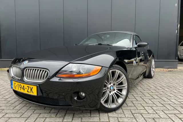 BMW Z4 (2005) thumbnail 2