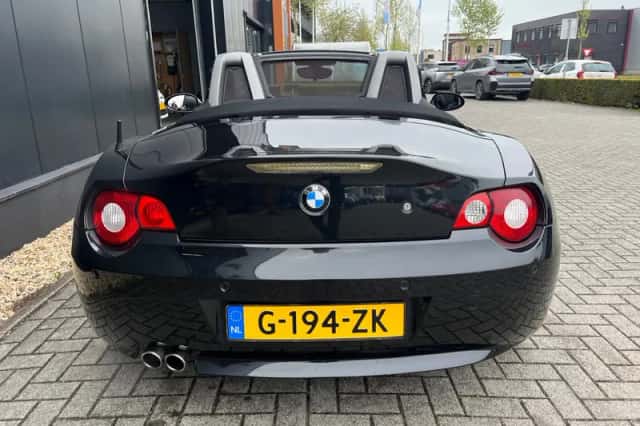 BMW Z4 (2005) thumbnail 5