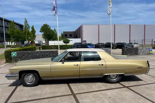 Cadillac De Ville (1973) thumbnail 3