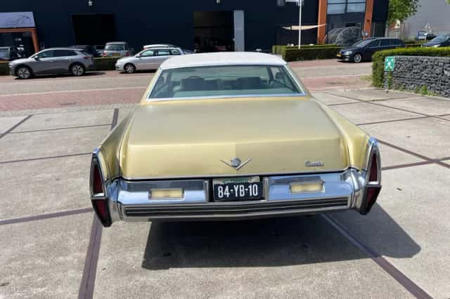 Cadillac De Ville (1973) thumbnail 6