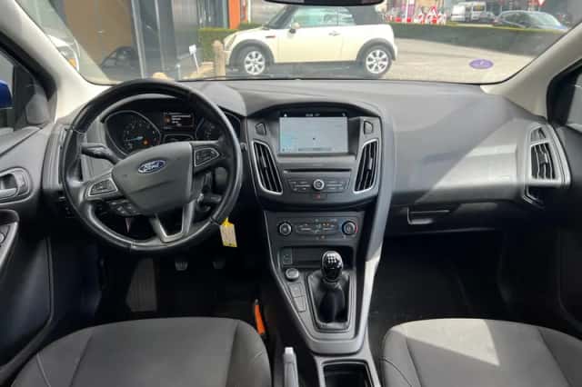 Ford Focus (2018) thumbnail 6