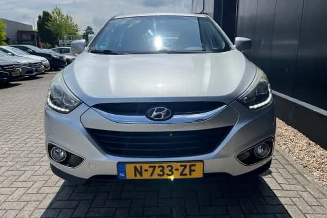 Hyundai ix35 (2014) thumbnail 4