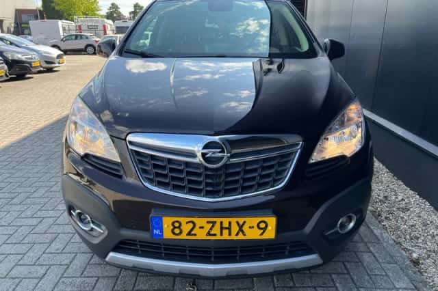 Opel Mokka (2012) thumbnail 4