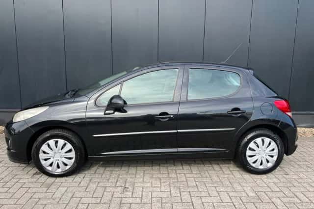 Peugeot 207 (2010) thumbnail 2