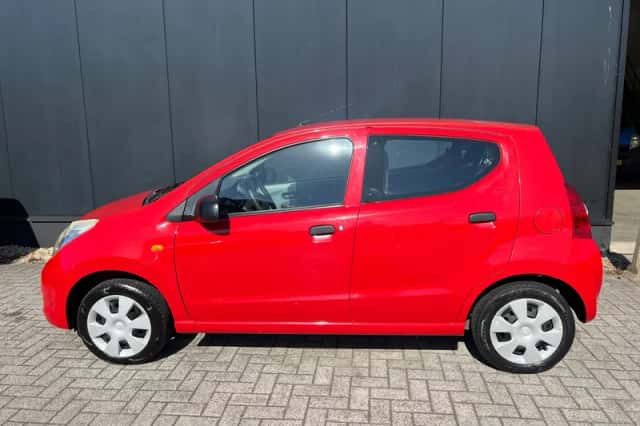Suzuki Alto (2011) thumbnail 2