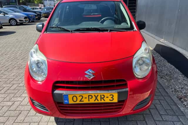 Suzuki Alto (2011) thumbnail 4