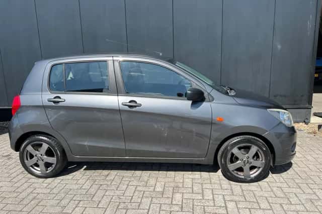 Suzuki Celerio (2016) thumbnail 3