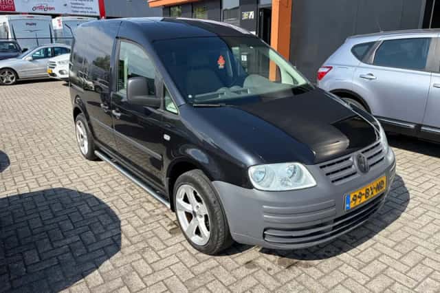 Volkswagen Caddy (2006) thumbnail 2